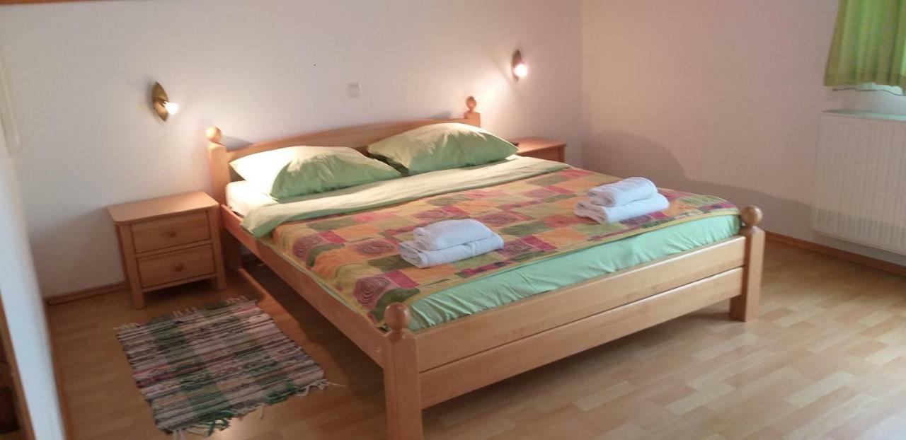 Apartman & Sobe Orhideja Smoljanac Eksteriør bilde