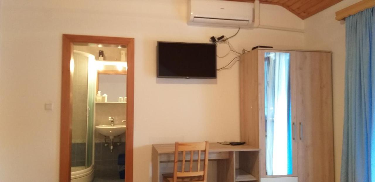 Apartman & Sobe Orhideja Smoljanac Eksteriør bilde